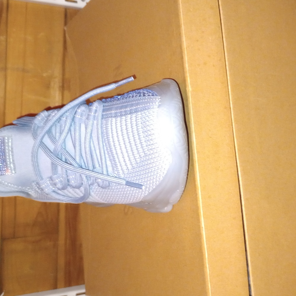 Practically New Steve Madden Rhinestone Shoes - image 3